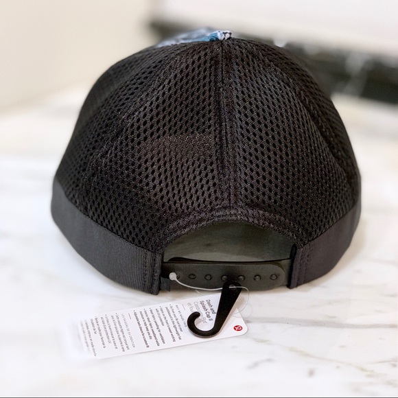 Lululemon | Dash and Splash Cap II - Picture 5 of 7